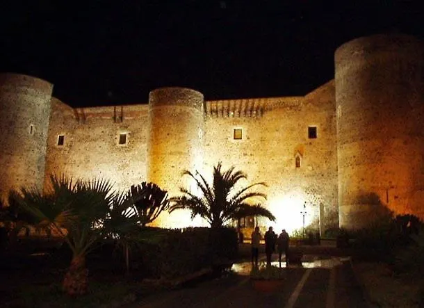 דירה קטאניה Ursino Castle Terrace Residence